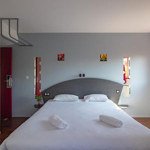 Habitación Estándar con Cama Queen